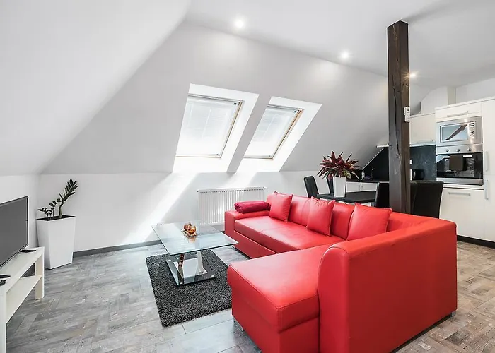 Benesova 6 Pensjonat 4*